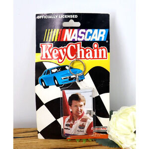 Vintage 1993 NASCAR Bill Elliott Budweiser Key Chain On Card - NOS